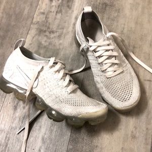 Women’s Nike VaporMax Flyknit Sneakers Size 6.5
